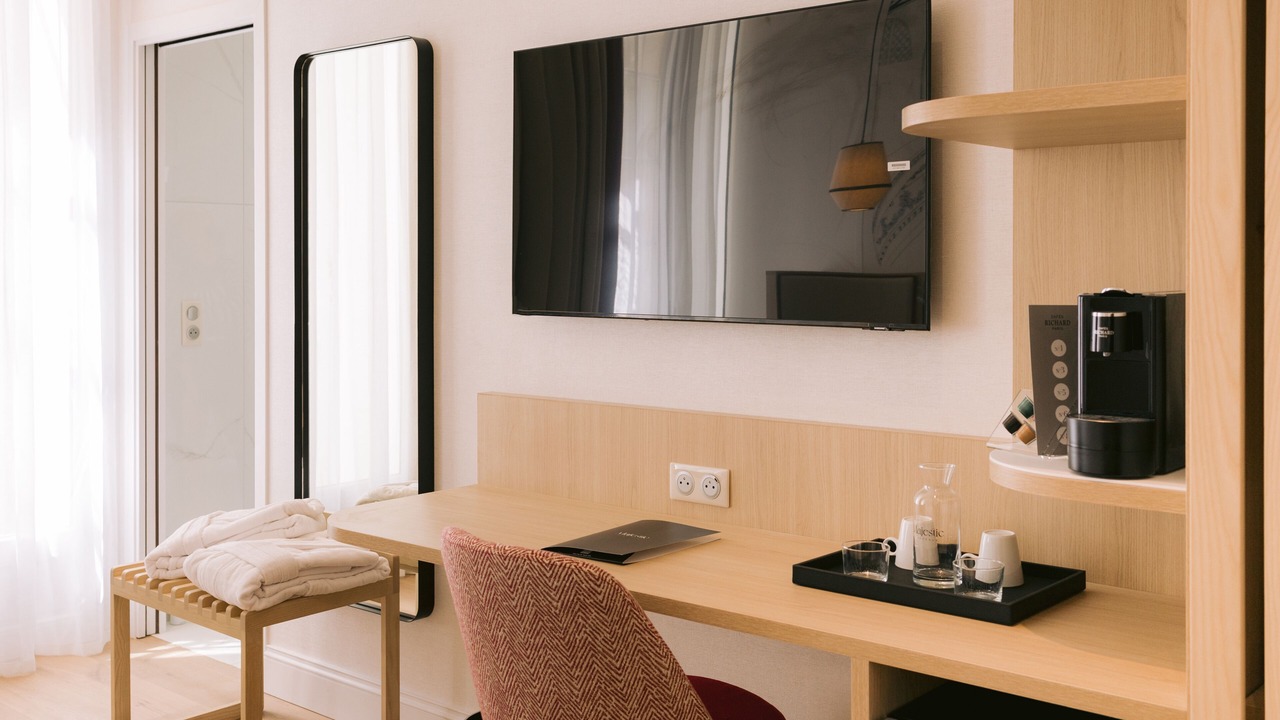 Photo of Bedroom in Hotel de Ville - Quinconces