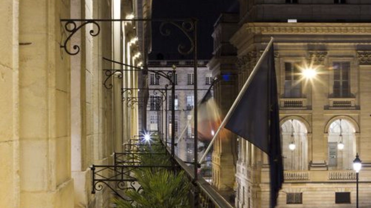 Photo of Outdoor in Hotel de Ville - Quinconces