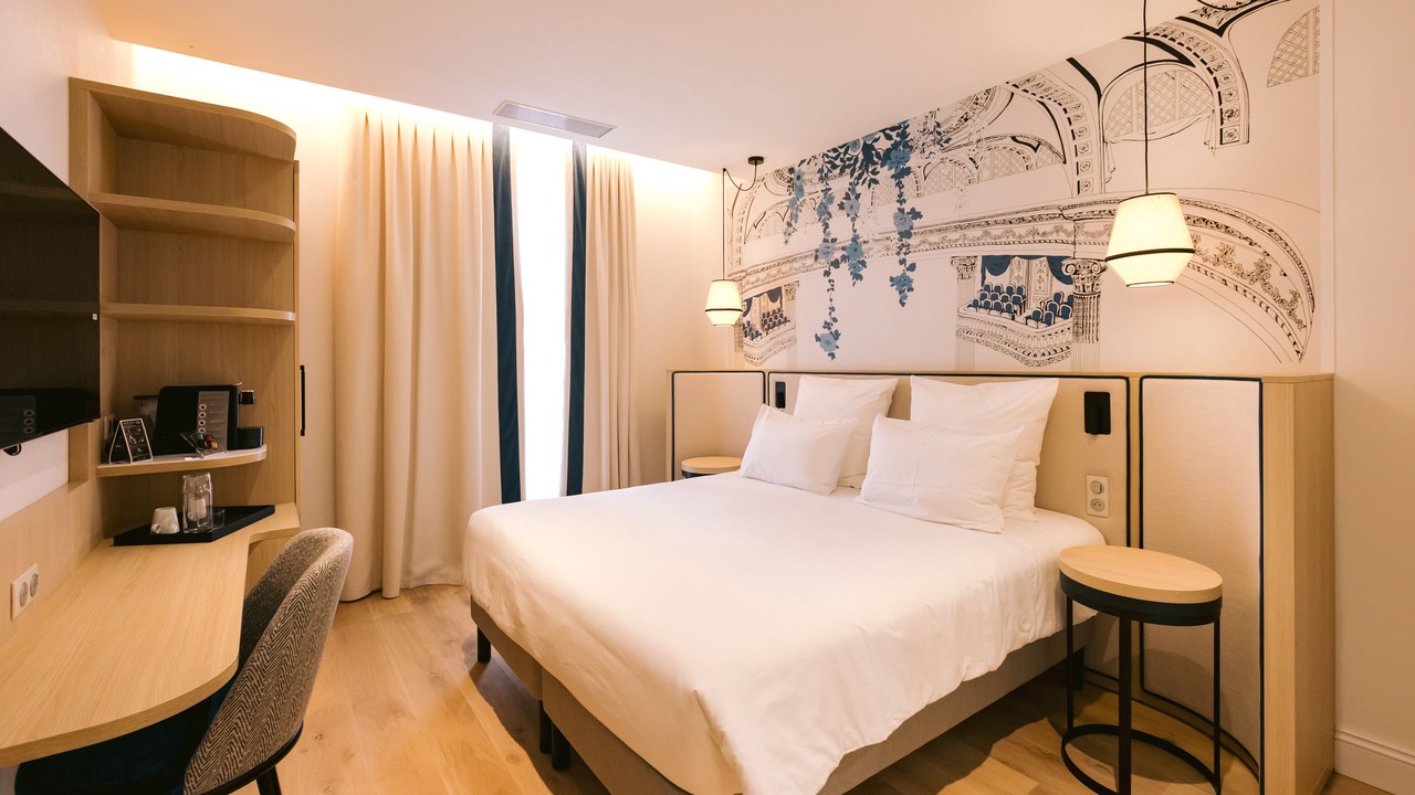 Photo of Bedroom in Hotel de Ville - Quinconces