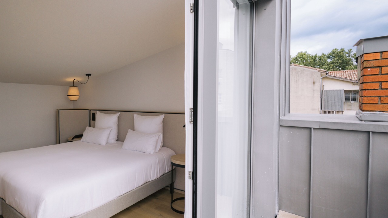 Photo of Bedroom in Hotel de Ville - Quinconces