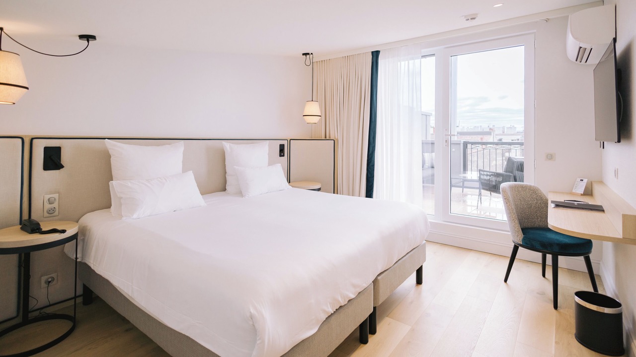 Photo of Bedroom in Hotel de Ville - Quinconces