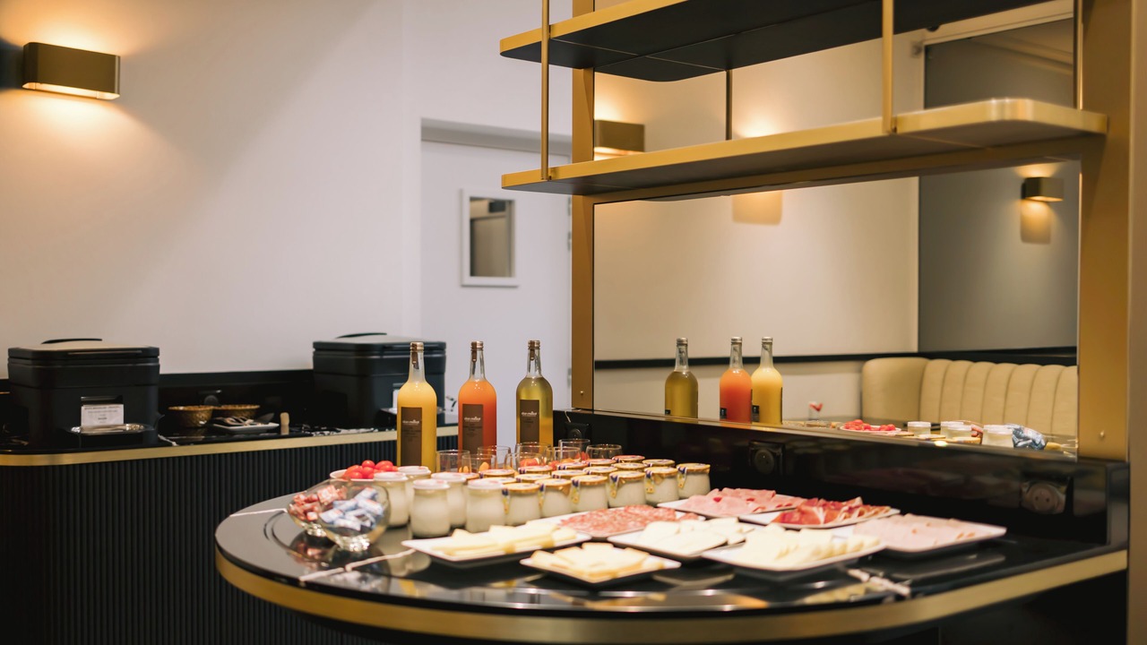 Photo of Others in Hotel de Ville - Quinconces