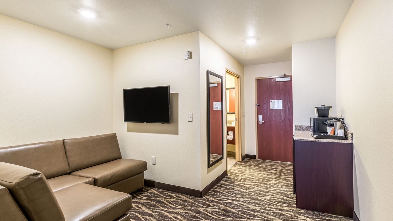 Photo of Others in Hartford