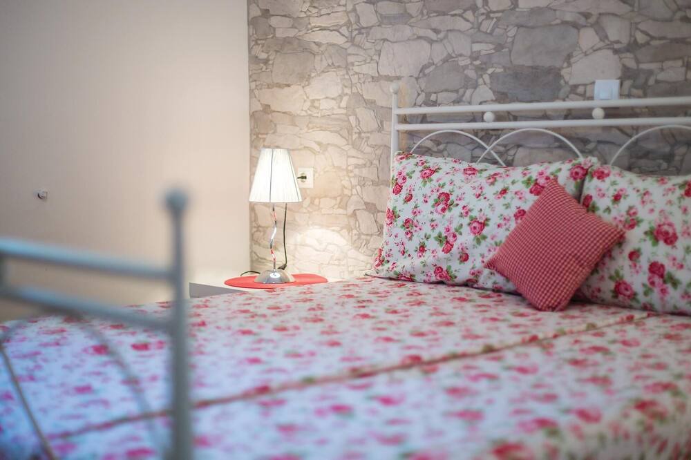 Photo of Bedroom in Rubesi