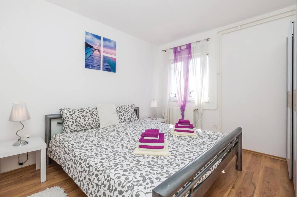 Photo of Bedroom in Rubesi