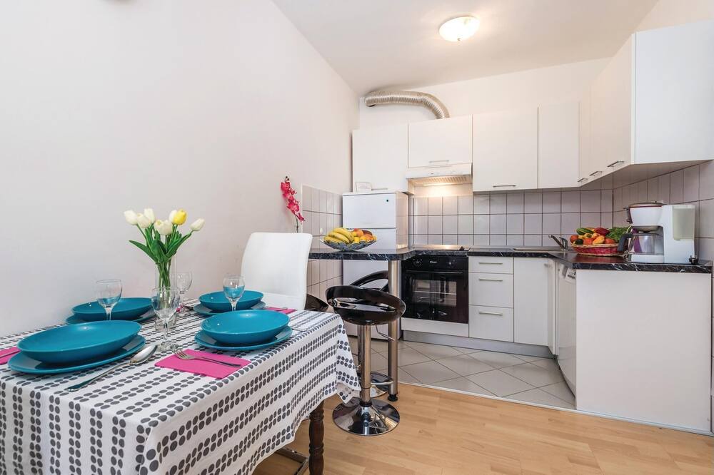 Photo of Kitchen in Rubesi