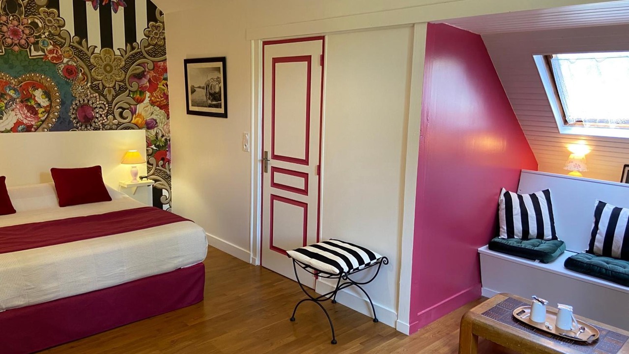 Photo of Others in Luceau