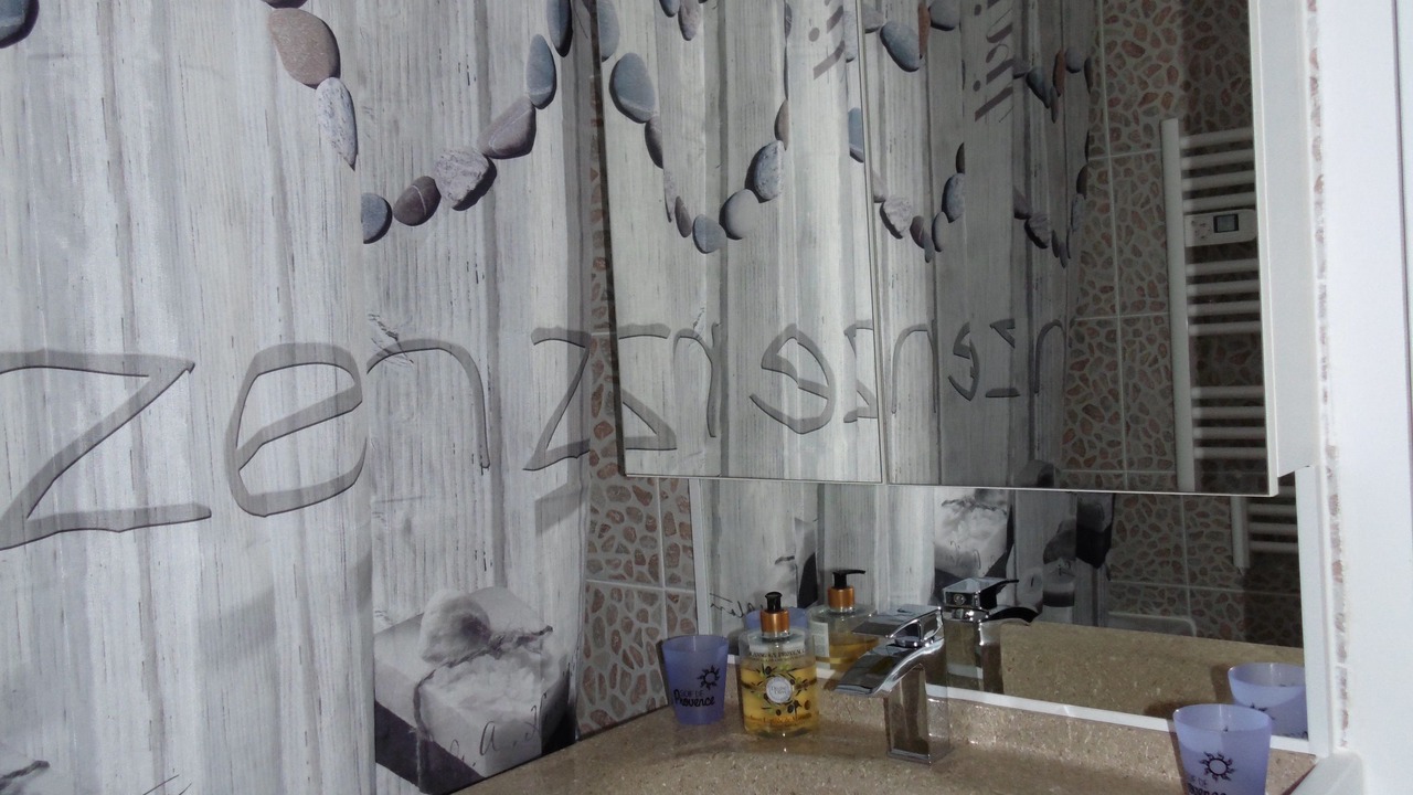 Photo of Bathroom in Valensole