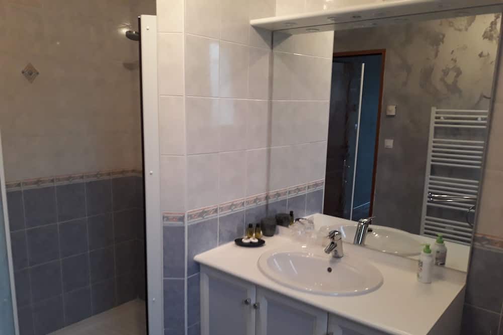 Photo of Bathroom in La Reunion