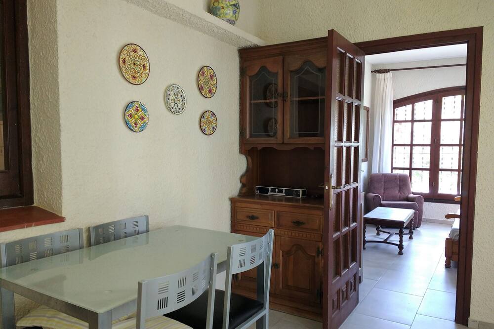 Photo of Livingroom in Les Tres Cales