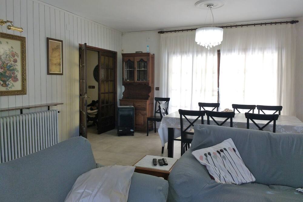 Photo of Livingroom in Les Tres Cales