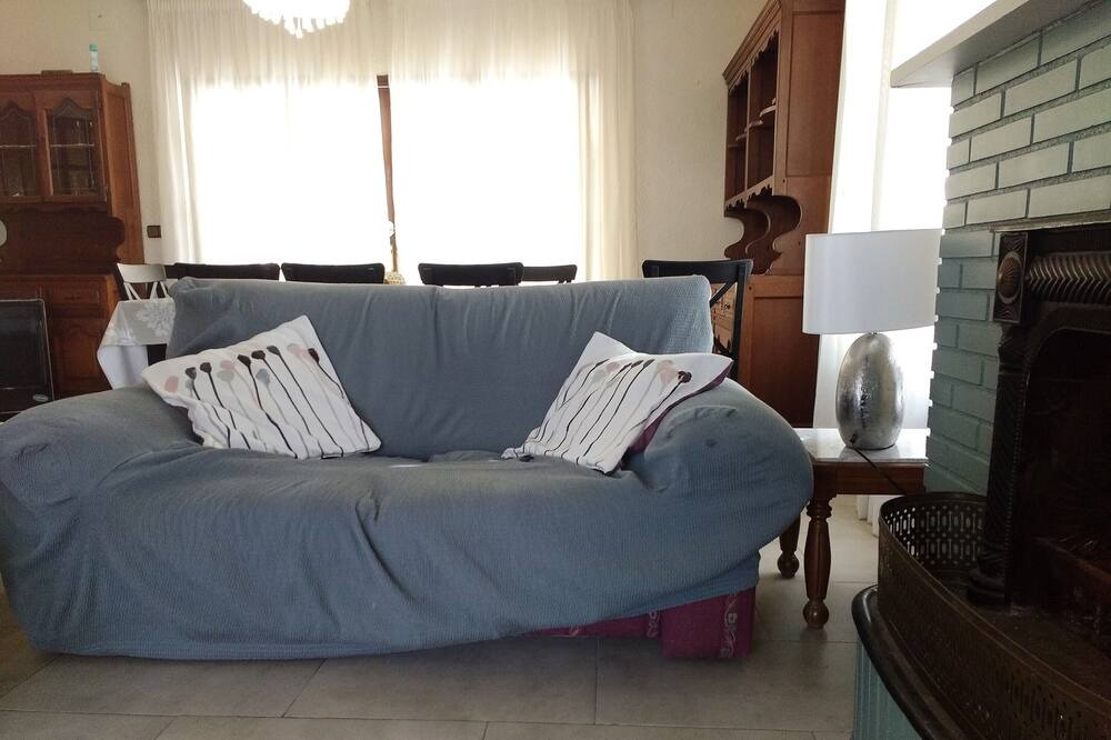 Photo of Livingroom in Les Tres Cales