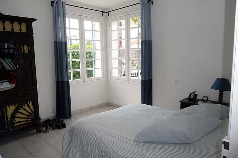 Photo of Bedroom in Saint-Gilles-Croix-de-Vie