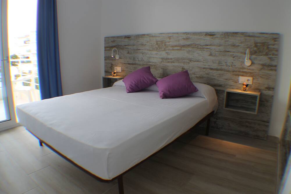 Photo of Bedroom in El Mas Oliva