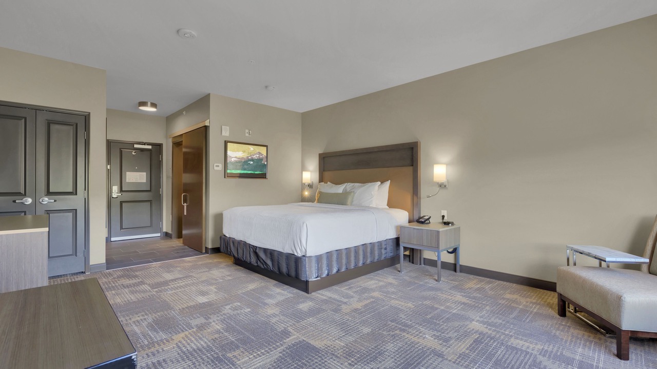 Photo of Bedroom in West Colorado Springs