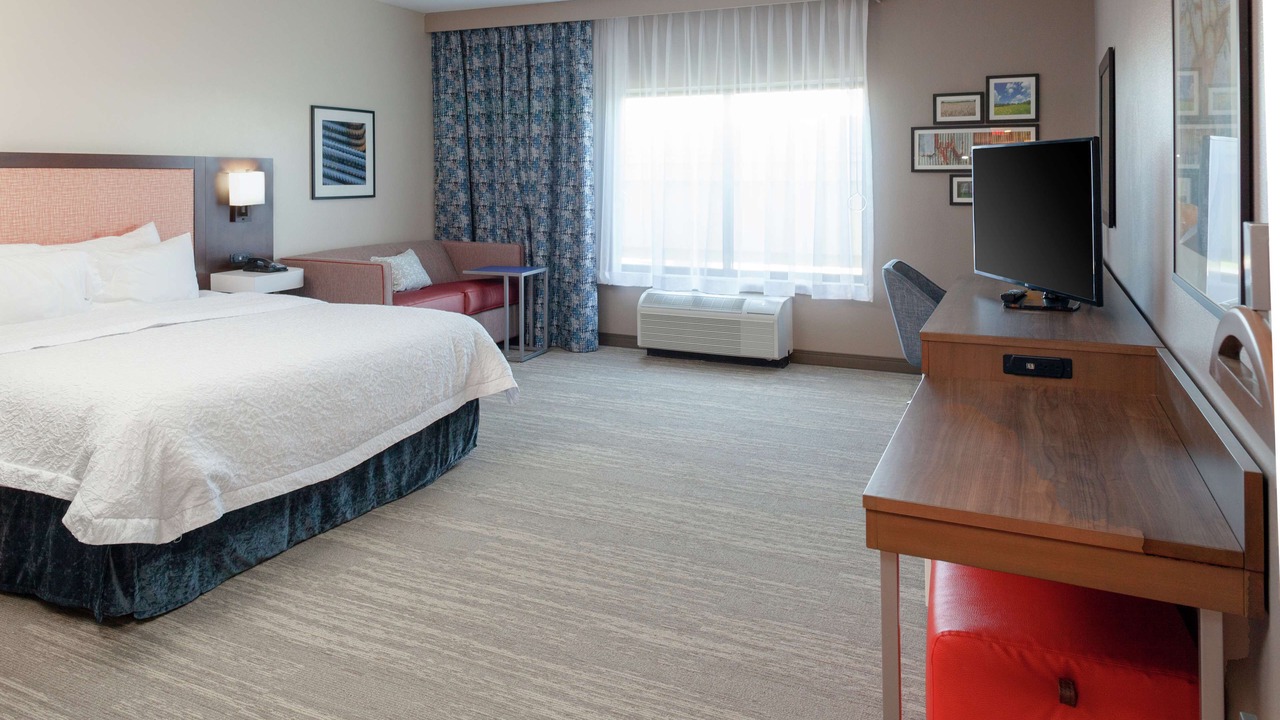Photo of Bedroom in Overland Park