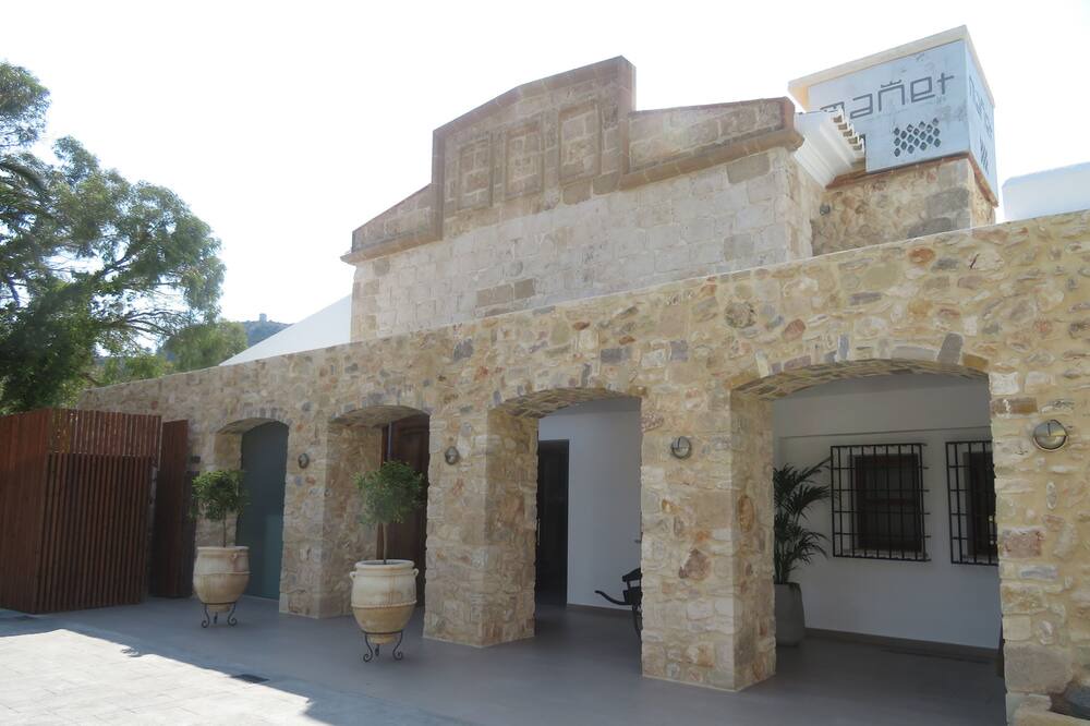 Photo of Outdoor in El Portet