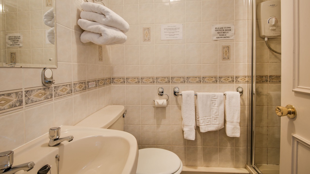 Photo of Bathroom in Kelso