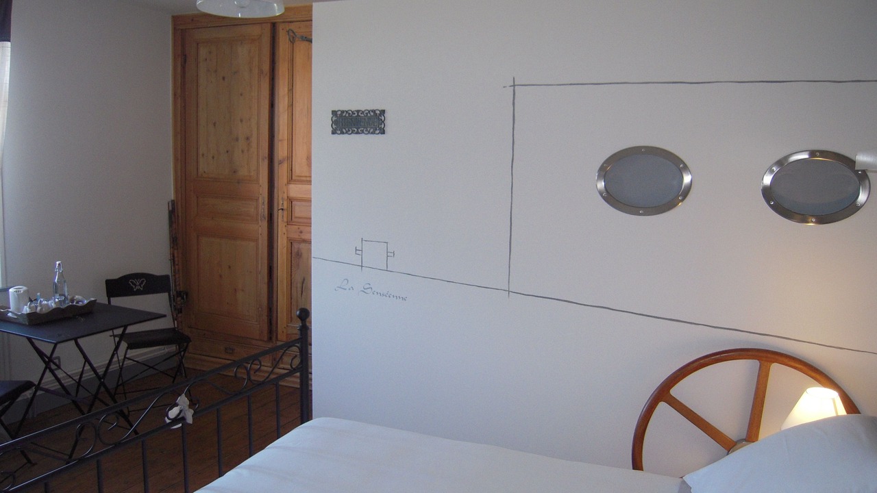 Photo of Bedroom in Dury