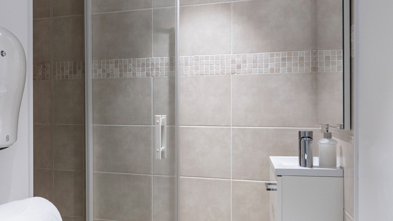 Photo of Bathroom in Civrac-en-Medoc