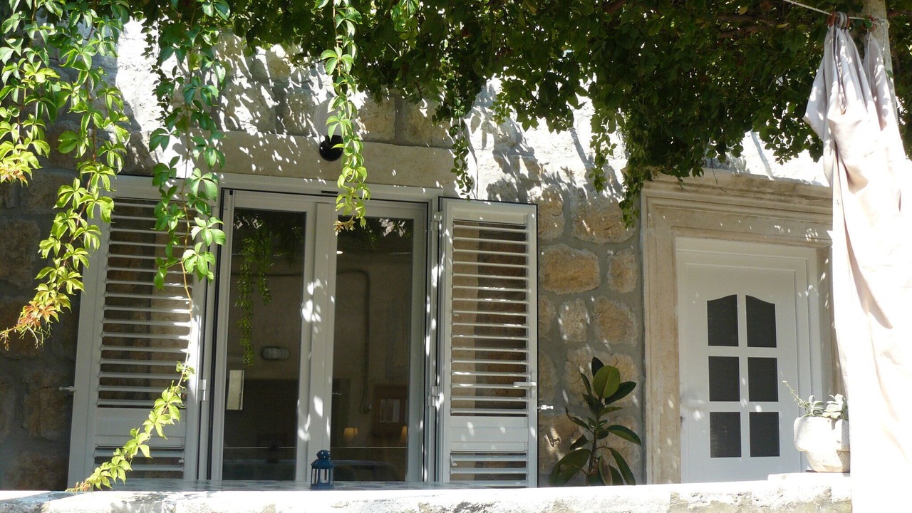 Photo of Patio Balcony in Sudurad