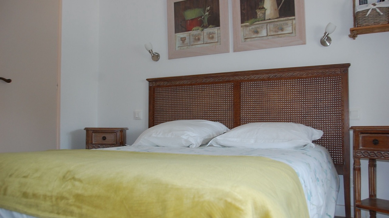 Photo of Bedroom in Bourbon-Lancy