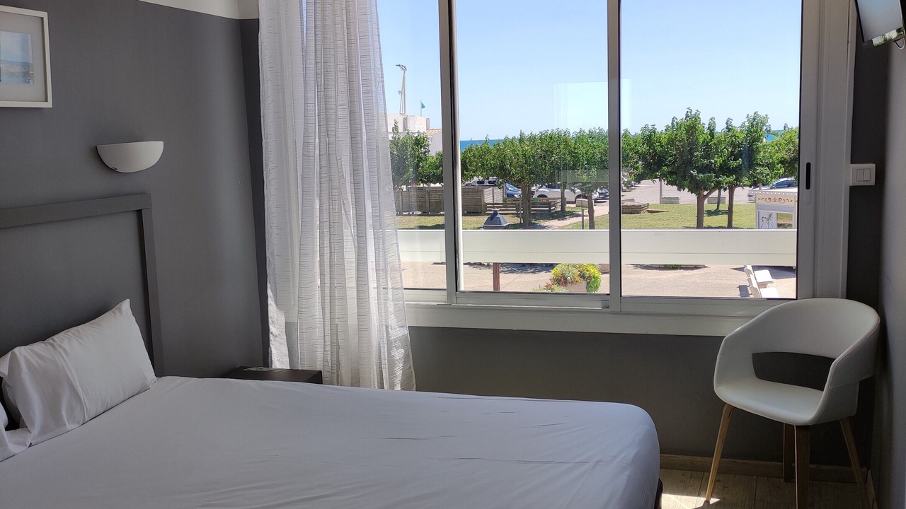 Photo of Bedroom in Saintes-Maries-de-la-Mer