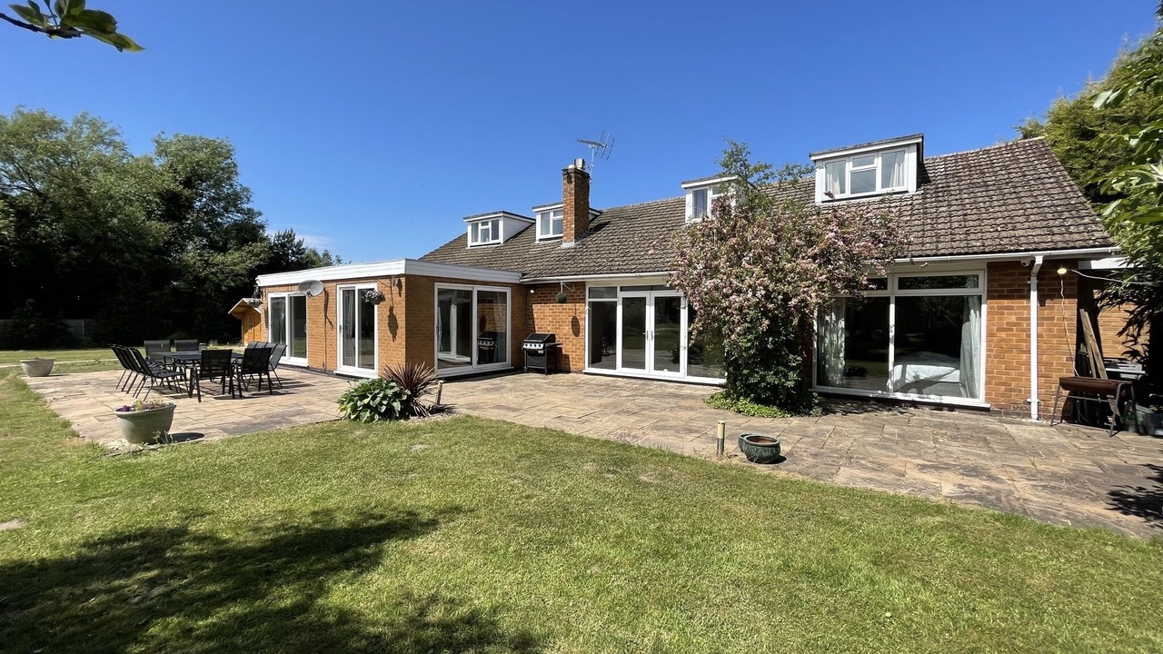 Photo of Patio Balcony in Ockbrook