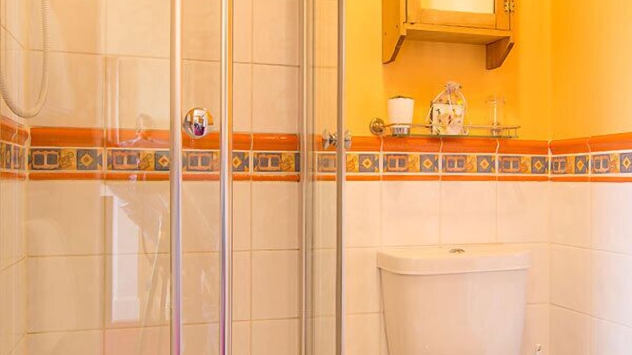 Photo of Bathroom in Lincoln