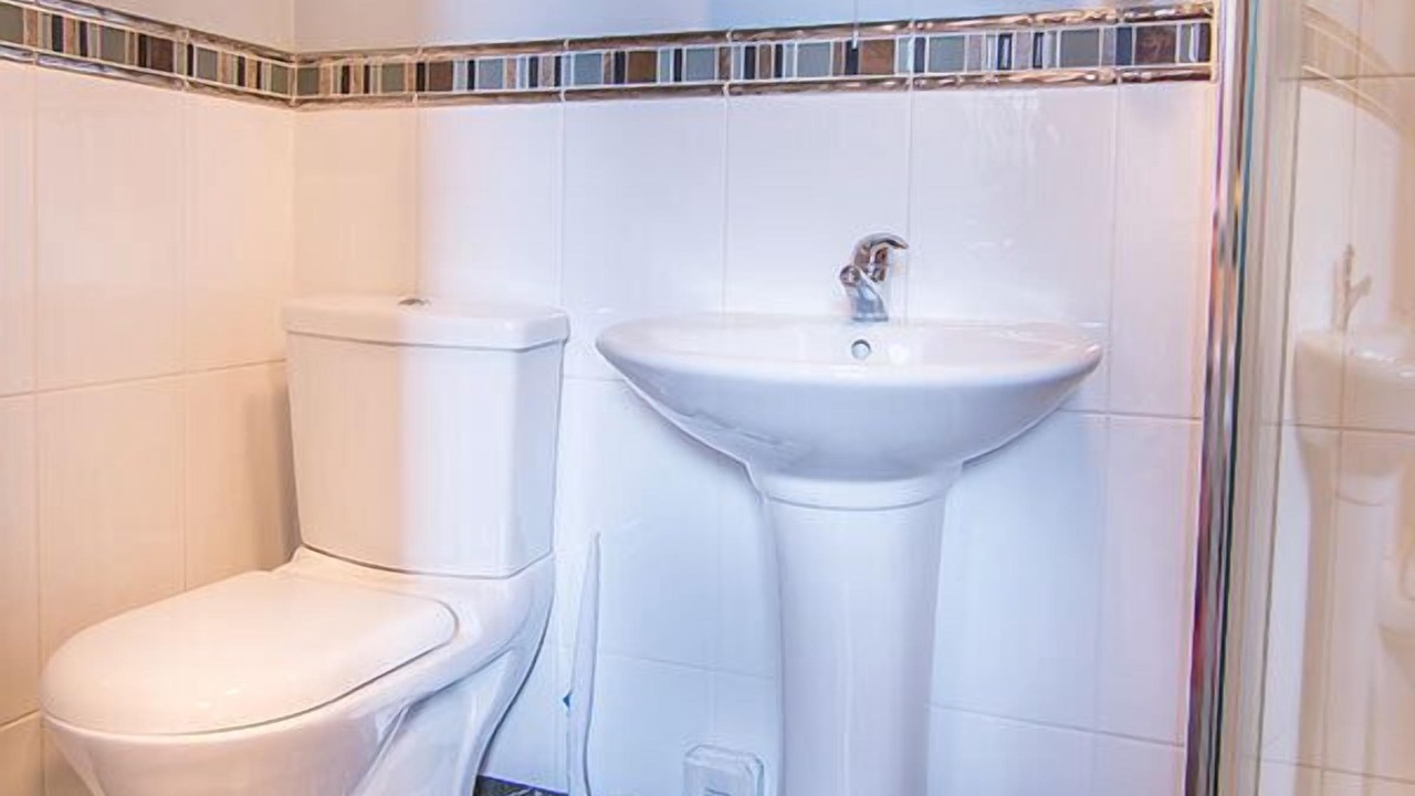 Photo of Others in Lincoln