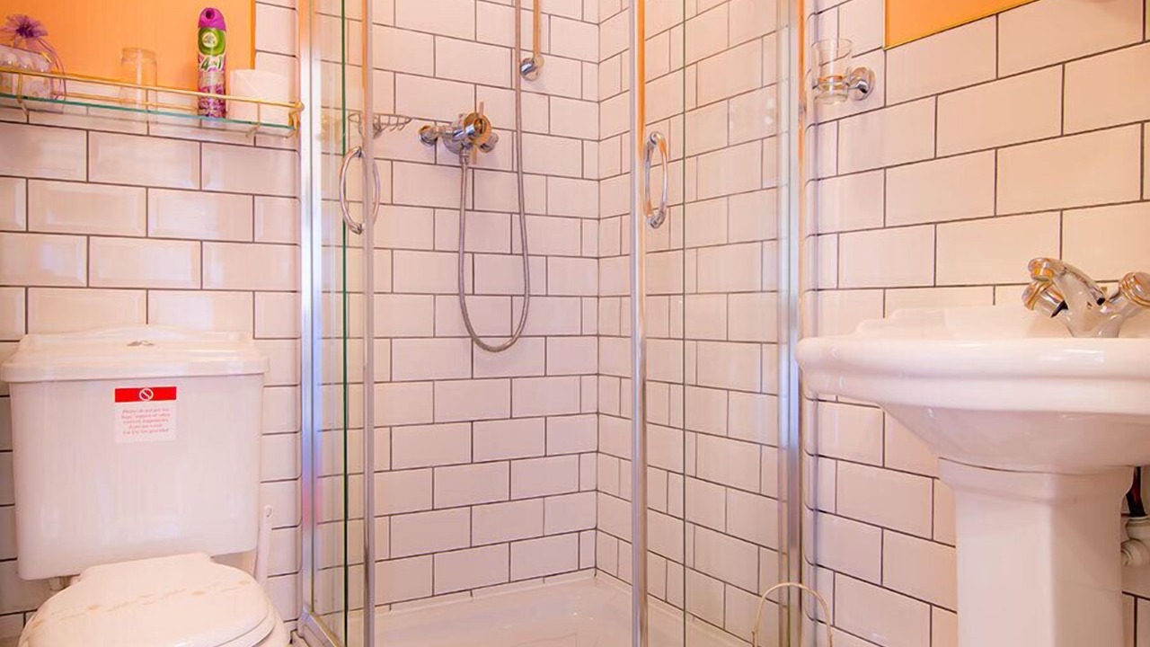 Photo of Bathroom in Lincoln