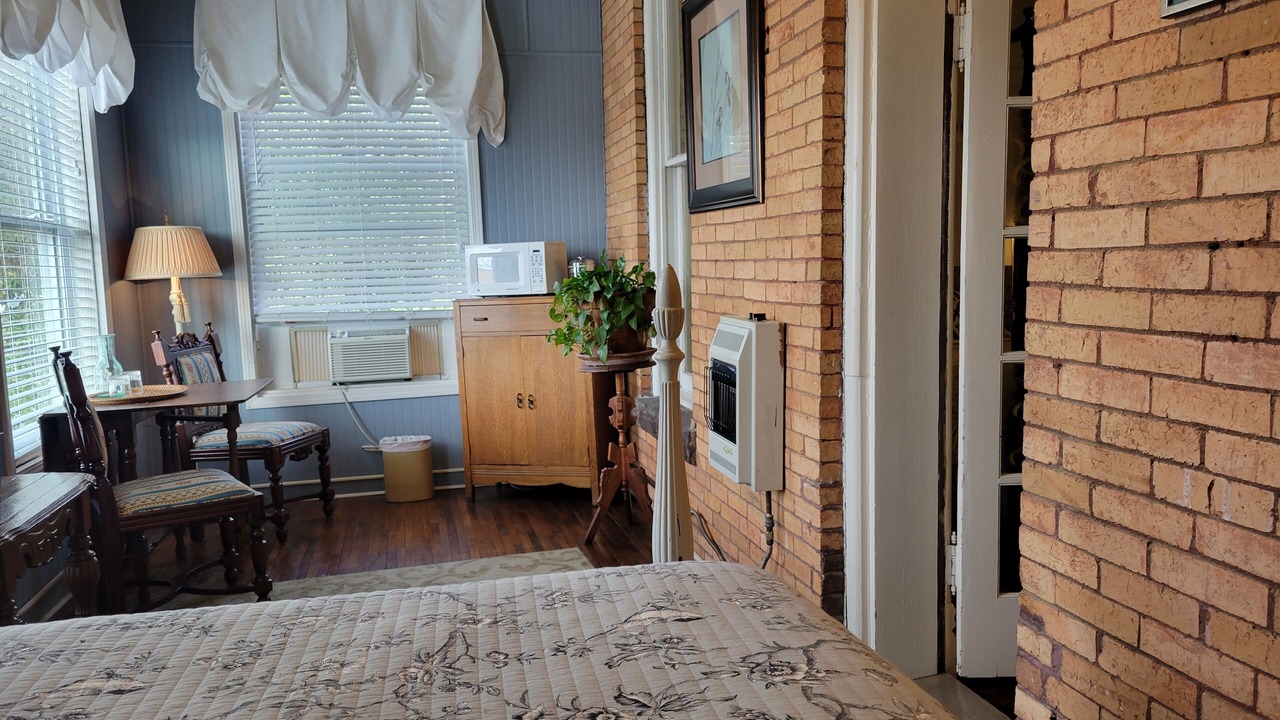 Photo of Bedroom in Hot Springs