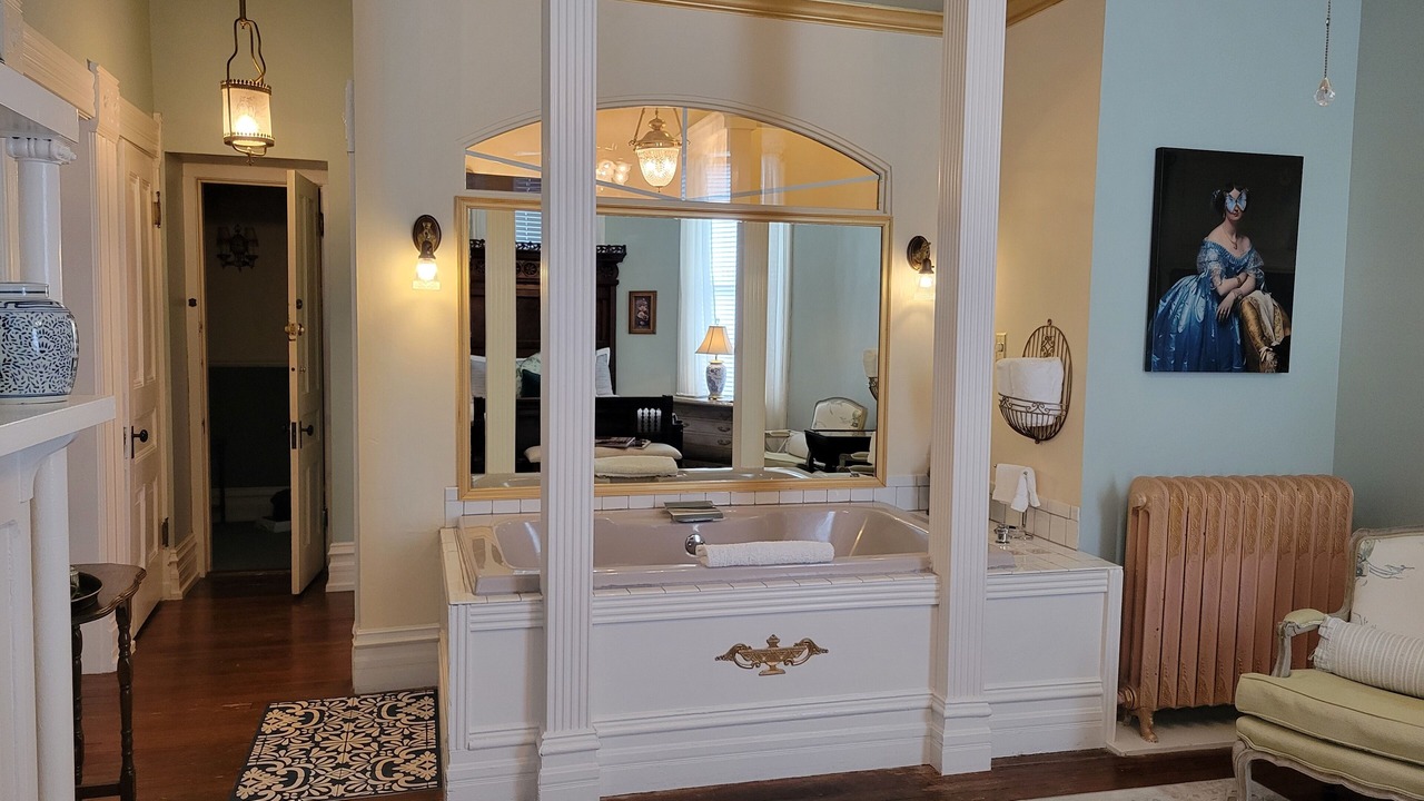 Photo of Bedroom in Hot Springs