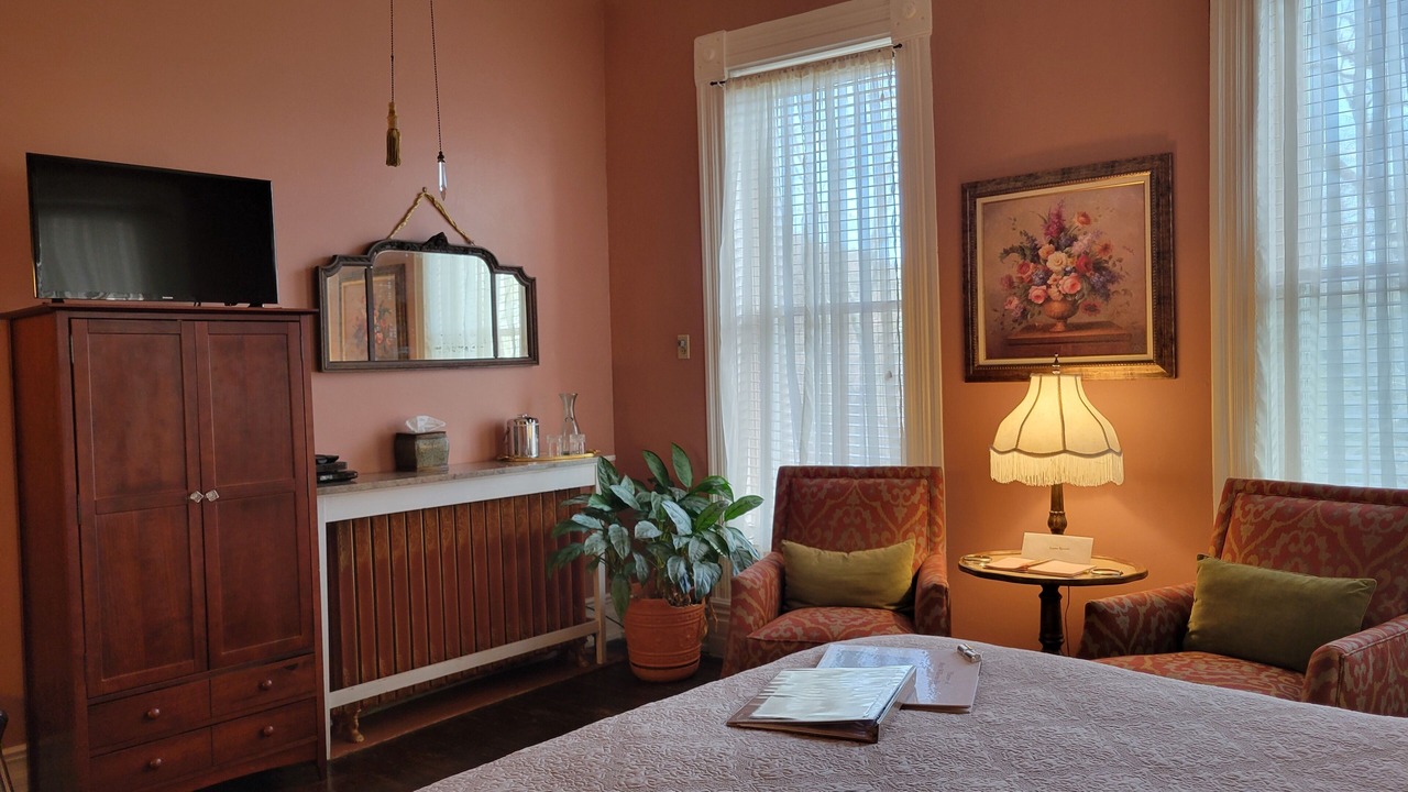 Photo of Bedroom in Hot Springs