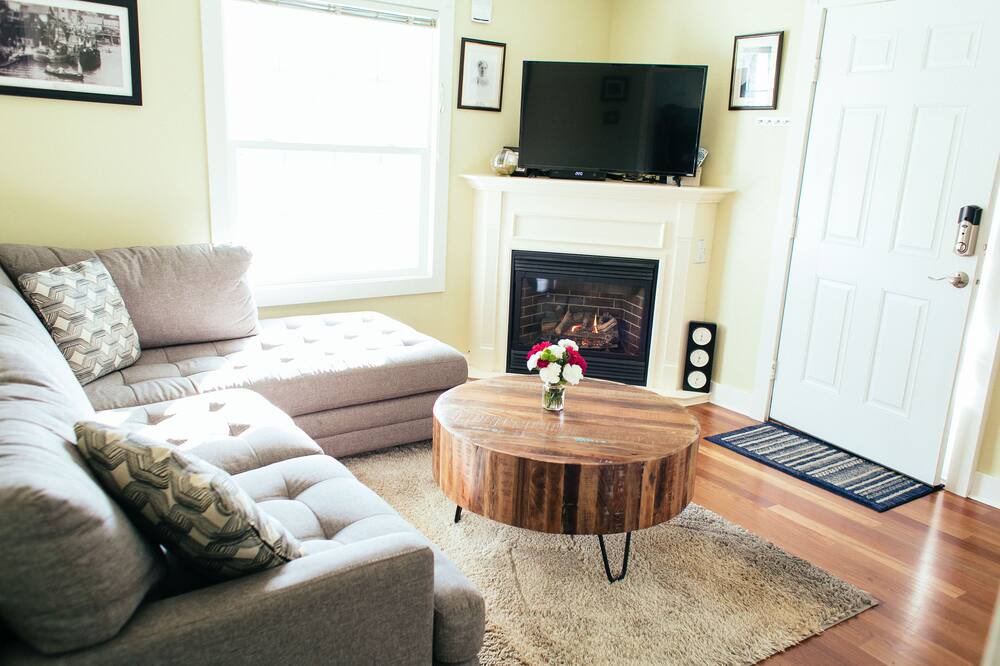 Photo of Bedroom in Newport