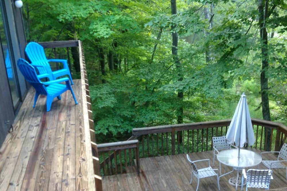 Photo of Patio Balcony in Great Cacapon
