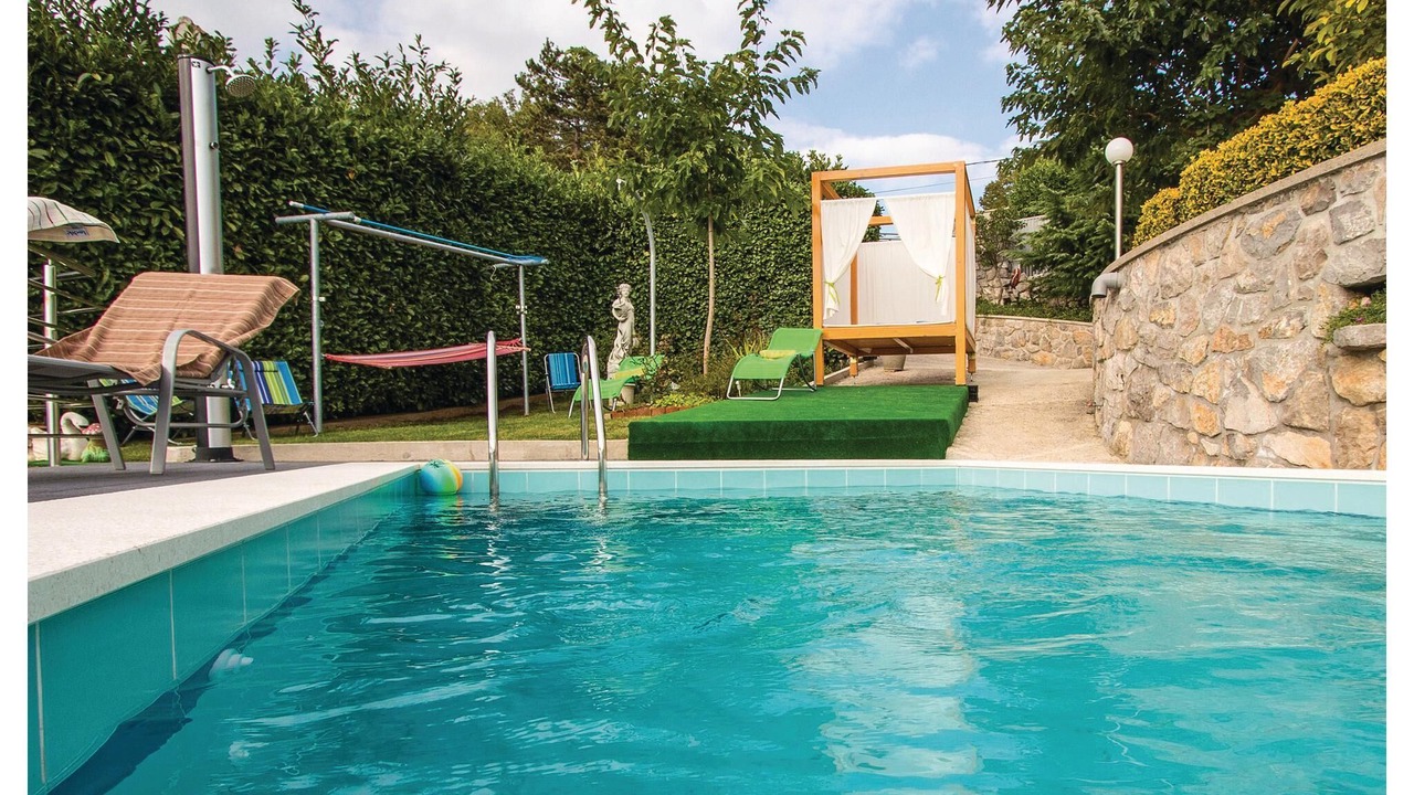 Photo of Outdoor in Sarsoni