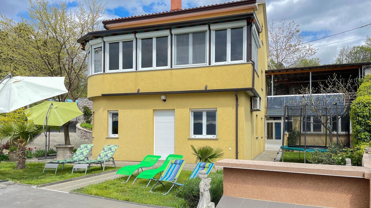 Photo of Outdoor in Sarsoni