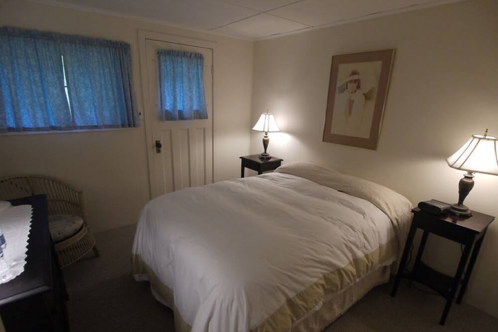 Photo of Bedroom in Rideau Lakes
