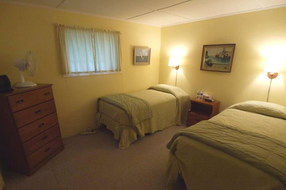 Photo of Bedroom in Rideau Lakes