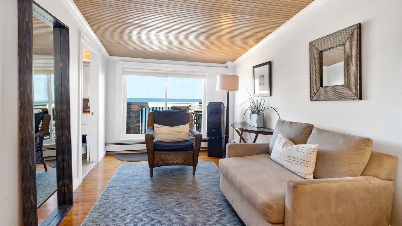 Photo of Patio Balcony in Falmouth Heights