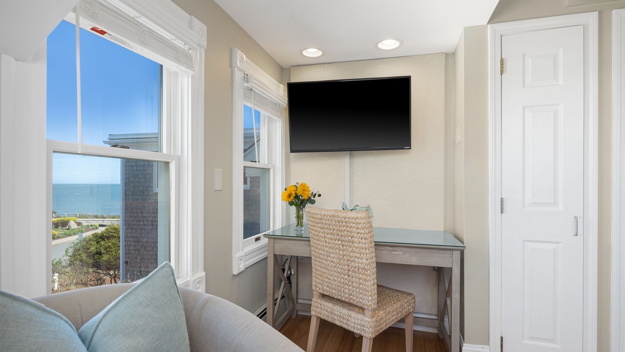 Photo of Bedroom in Falmouth Heights