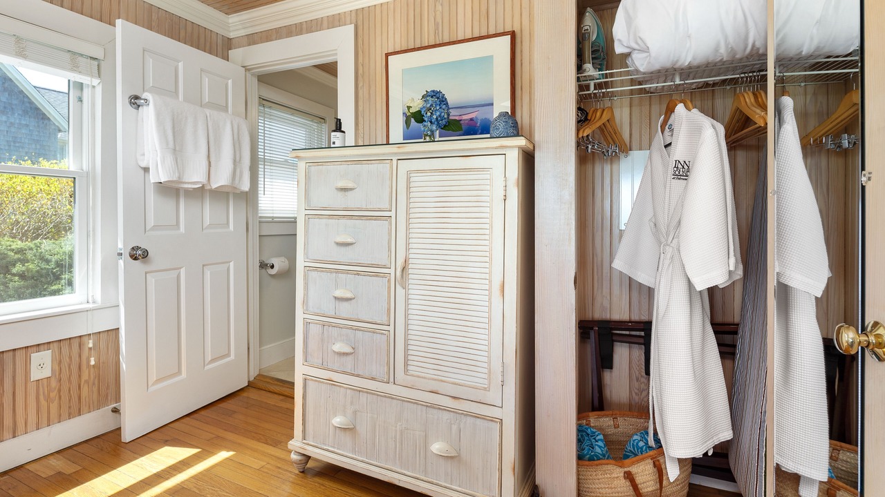 Photo of Bedroom in Falmouth Heights