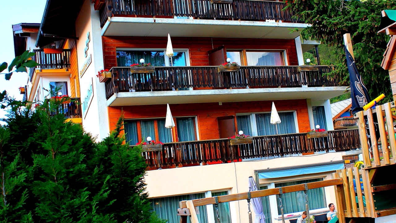 Photo of Outdoor in Graechen