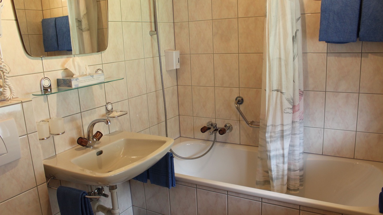 Photo of Bathroom in Graechen