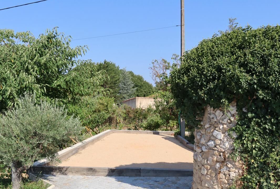 Photo of Outdoor in Cabries