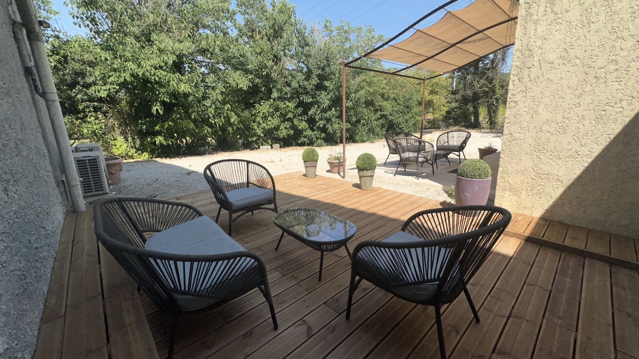 Photo of Outdoor in Cabries