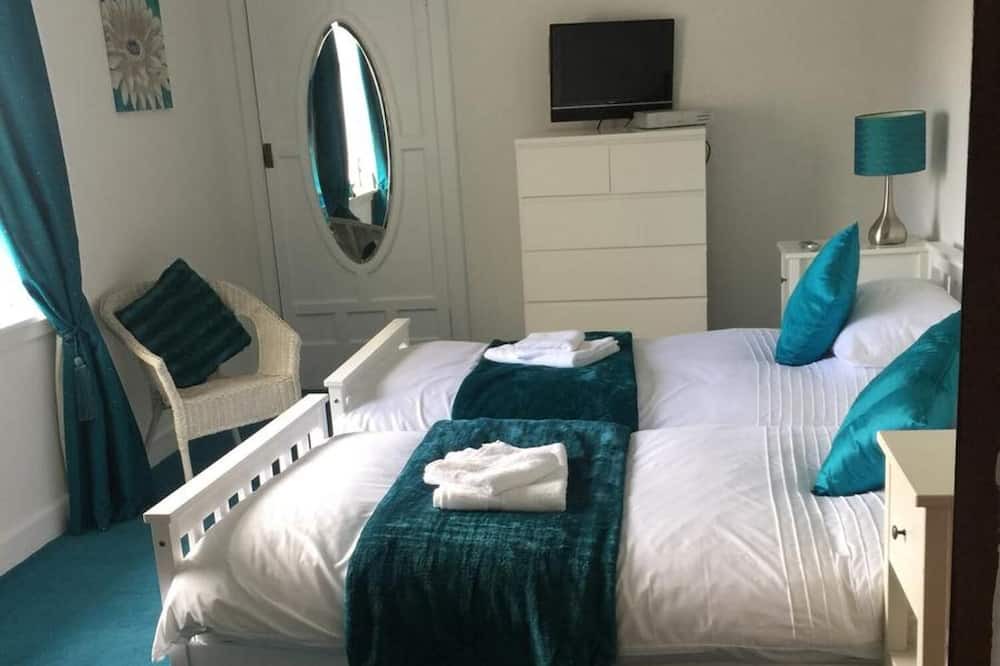 Photo of Bedroom in Beith