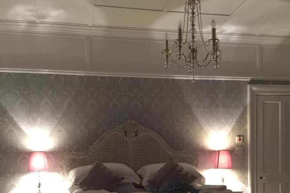 Photo of Bedroom in Beith