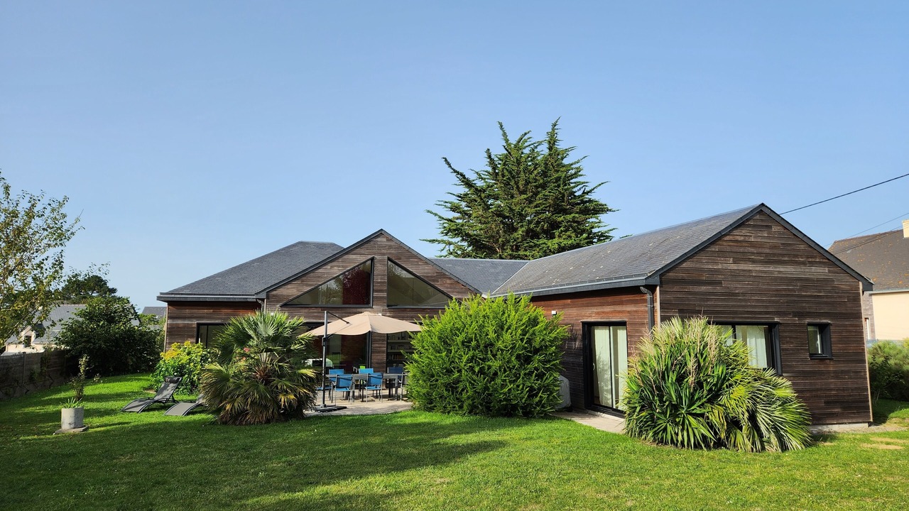 Photo of Outdoor in Saint-Coulomb